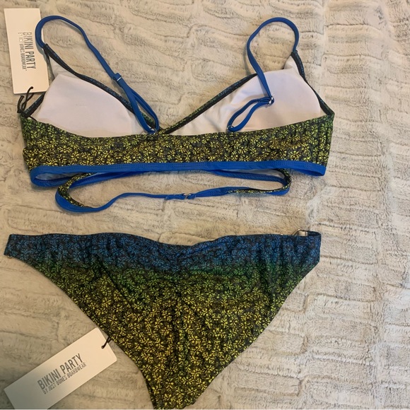 NWT Wrap Around Bikini - Picture 10 of 11